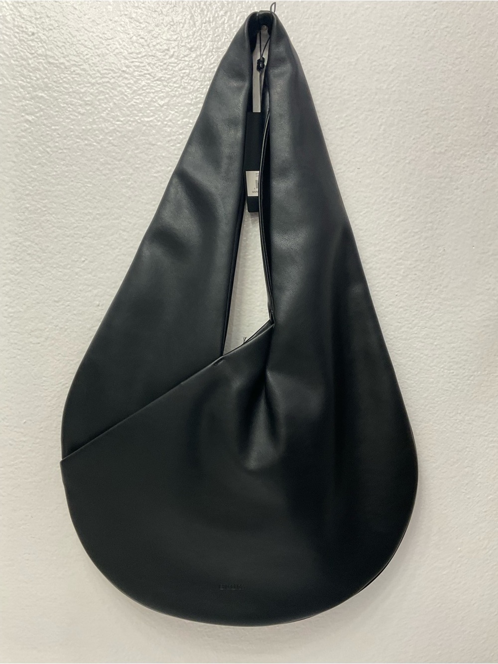 NWT BCBG Crisscross Large Hobo Bag - Picture 8 of 9